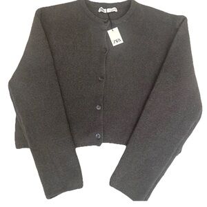 Zara Gray Cardigan Size Small NWT Boxy Crew Neck Nylon Acrylic Pearlized Buttons
